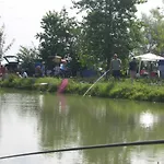 La Haie Penée **** Camping