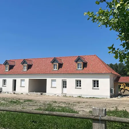 Camping La Haie Penée **** 4*
