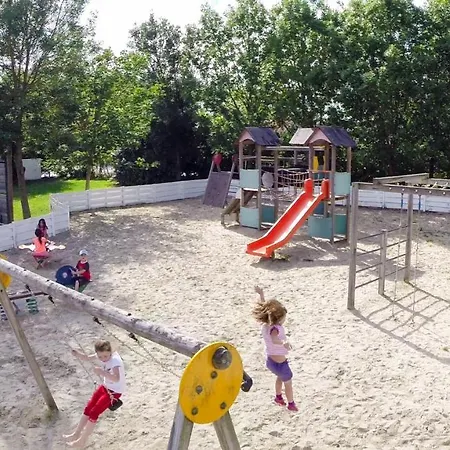 Campsite La Haie Penee ****